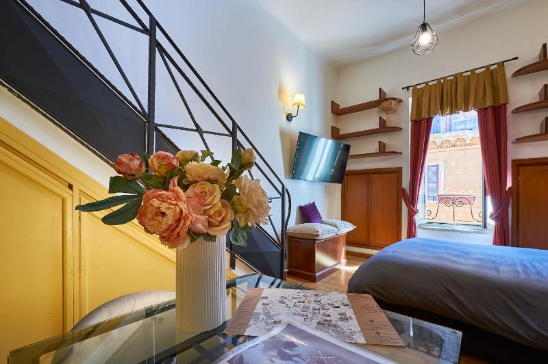 Цены на IREX Corso 43 private apartment в Риме