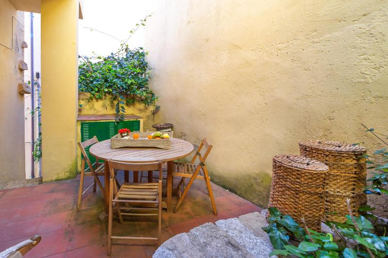 Residenza del Vicolo a La Maddalena - Bilocale storico