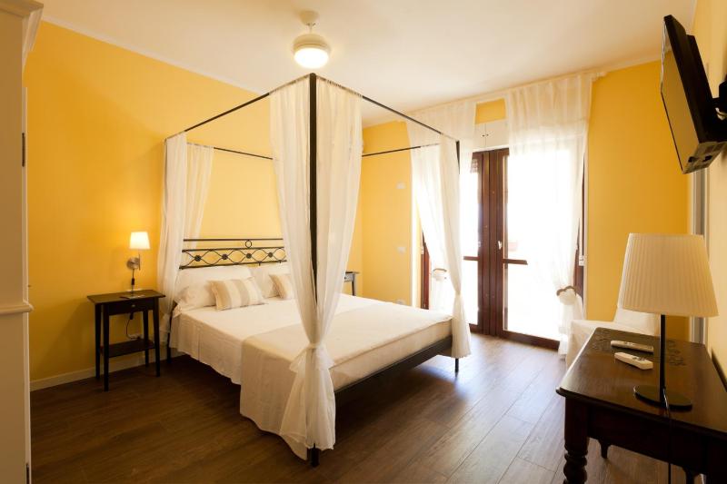 Tuia e Il Tasso a Cagliari - B&B Vicino al Mare