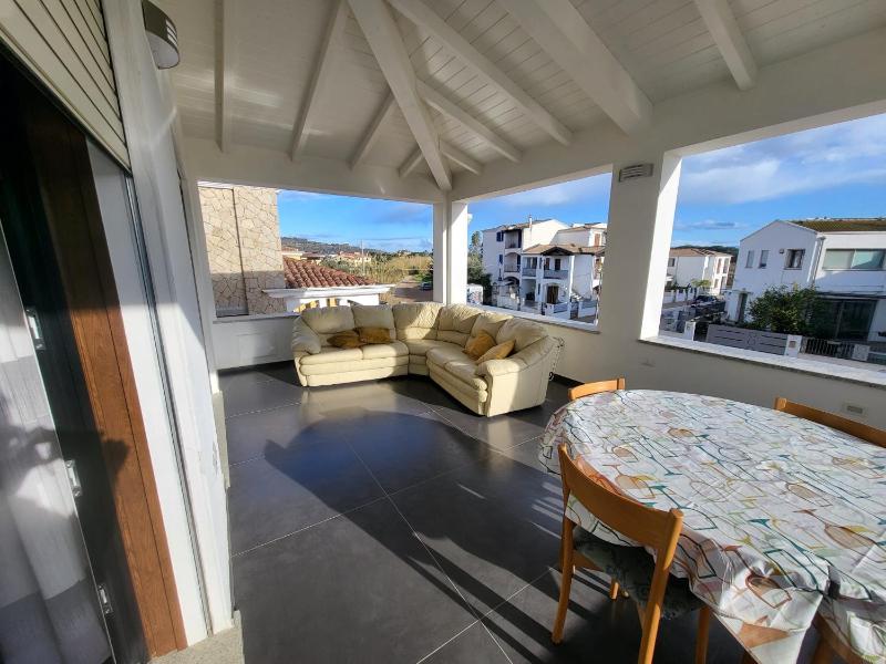 Sa Omu Bianca 2 a Tortolì - Guesthouse con Giardino