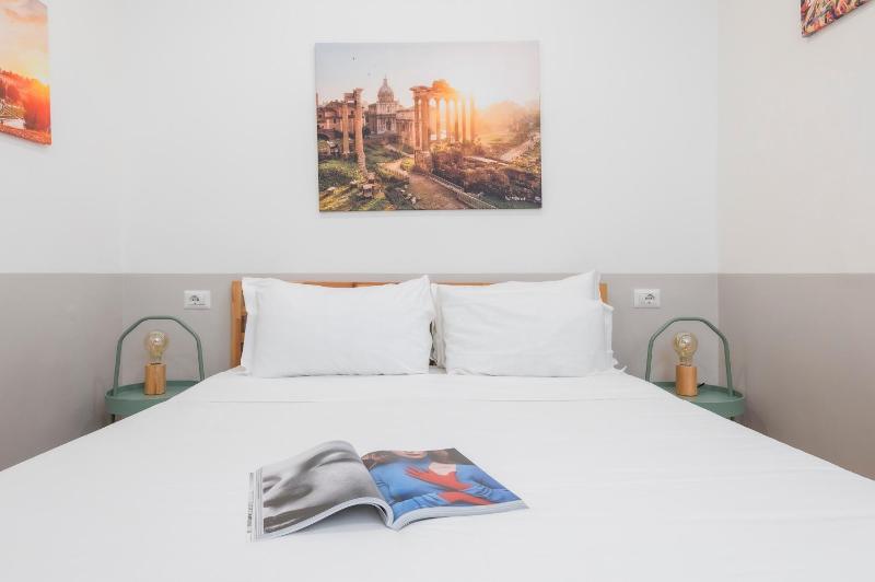 Trevi Fountain Apartment - ZENO 03 — отзывы гостей и цены