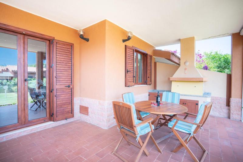 Casa a Costa Rei - Oasi di Relax a 3 Minuti dalla Spiaggia