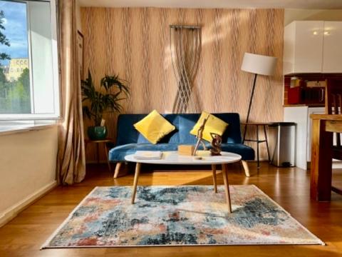 Great 2 bedrooms apartment 15 mins from the centre — отель в Лондоне, Соединенное Королевство