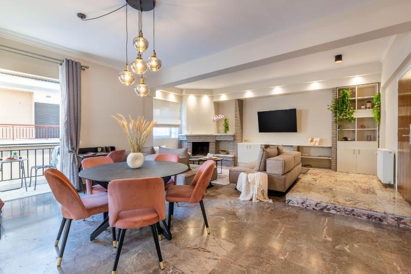 Athens Boutique Apt. - walking to Acropolis — отзывы гостей и цены