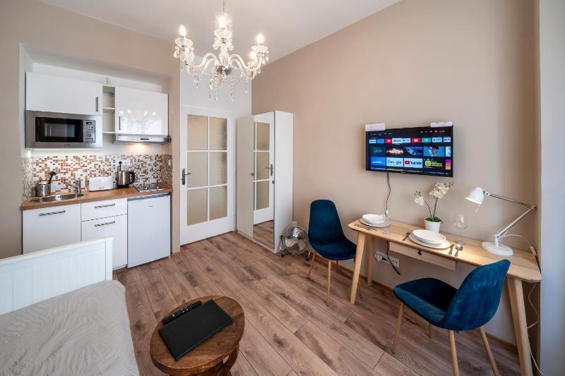 Цены на Studio Apartment - Tower Petrin в Праге