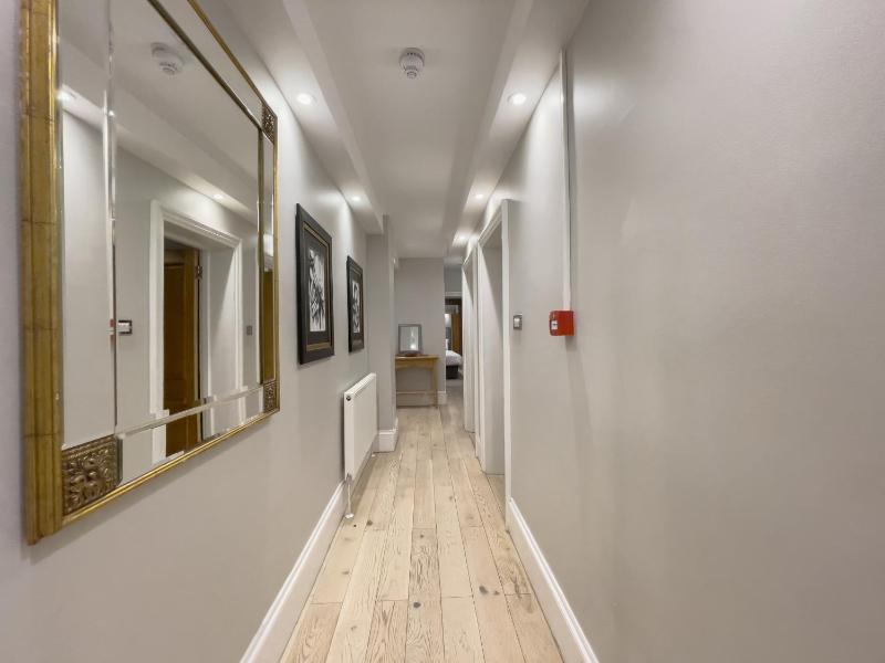 Hyde Park Haven by Urban Retreats — отель с удобным расположением в Лондоне