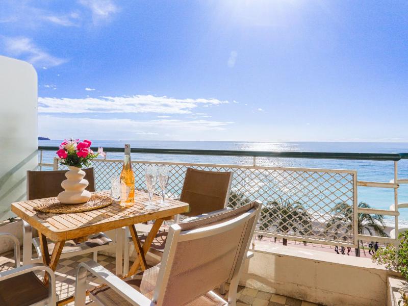 Цены на Apartment La Floride Promenade des Anglais by Interhome в Николь