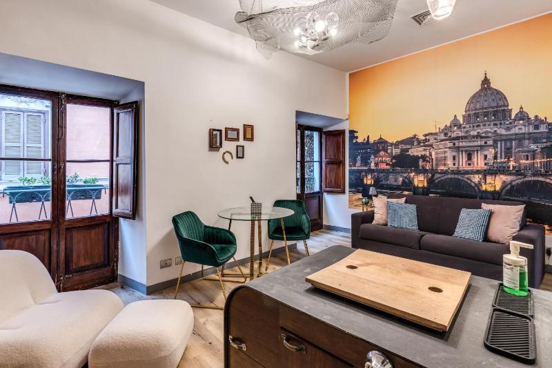Suite San Calisto Trastevere - Rome Historical Center CIR 25486 — комфортный отель в Риме