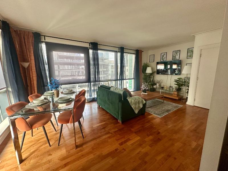 Entire Penthouse Apartment Canary Wharf — комфортный отель в Лондоне
