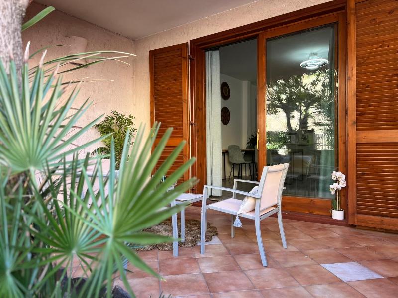 Attico Shardana 3 a Castelsardo - Relax con Giardino