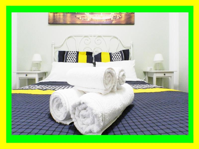Nice Apartment with Balcon — отель с удобным расположением в Риме