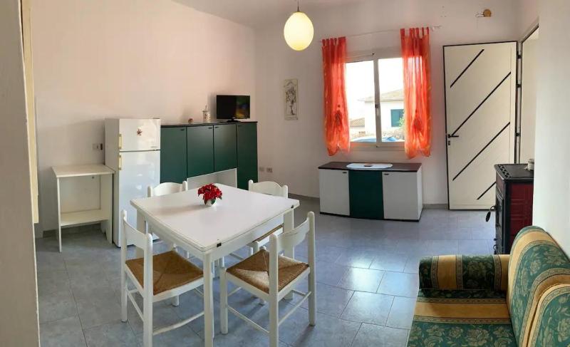 Casa Rosa Marina a Badesi - Spazioso rifugio familiare