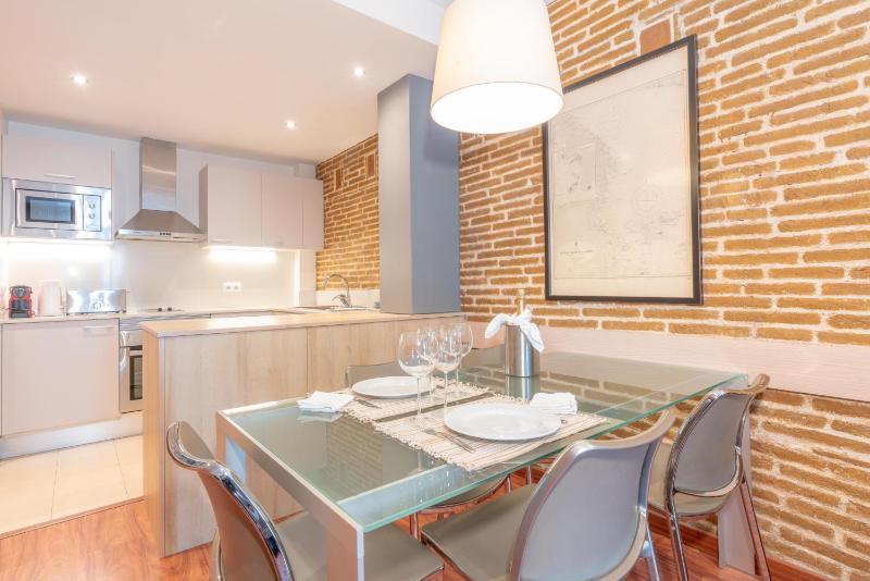 Serennia Cest Apartamentos Arc de Triomf — отзывы гостей и цены