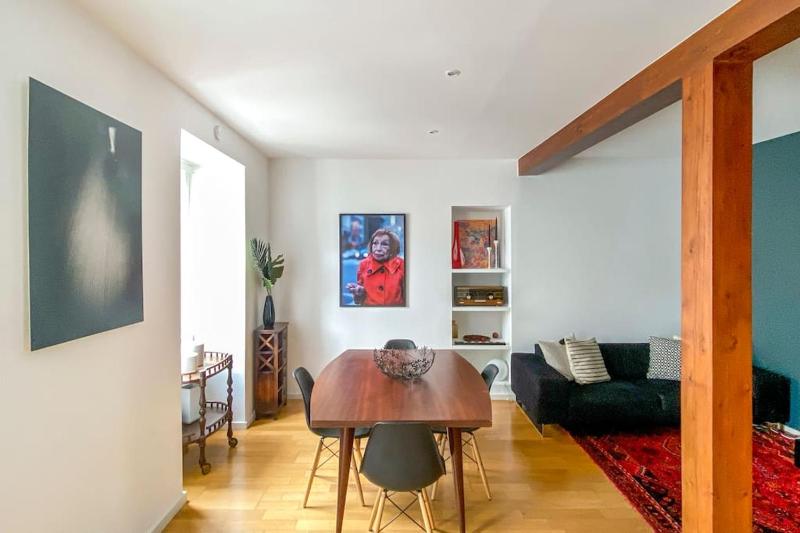 Lisbon deluxe city center flat — отель с удобным расположением в Лиссабоне