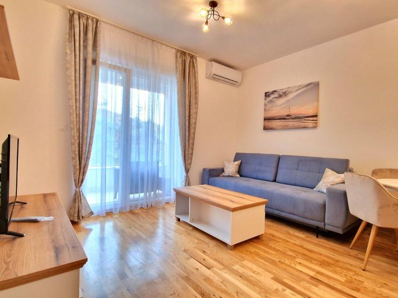 Цены на VOLNA 18 APARTMENT в Будва