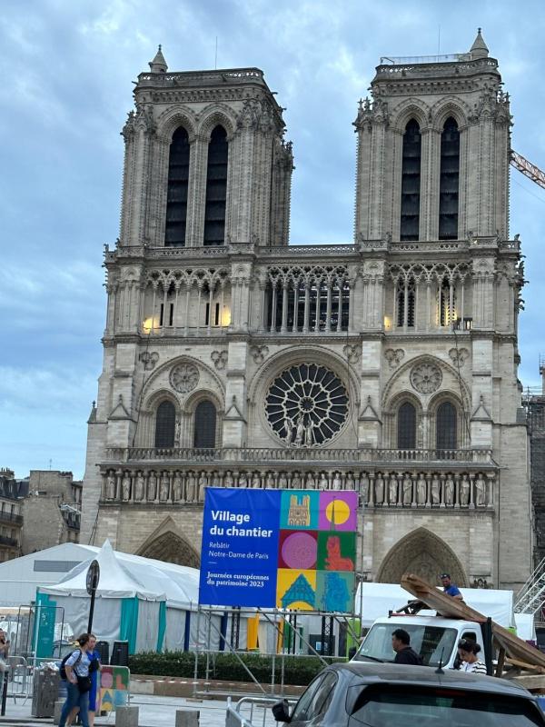 Loft sur Notre-Dame/Saint-Michel — комфортный отель в Париже