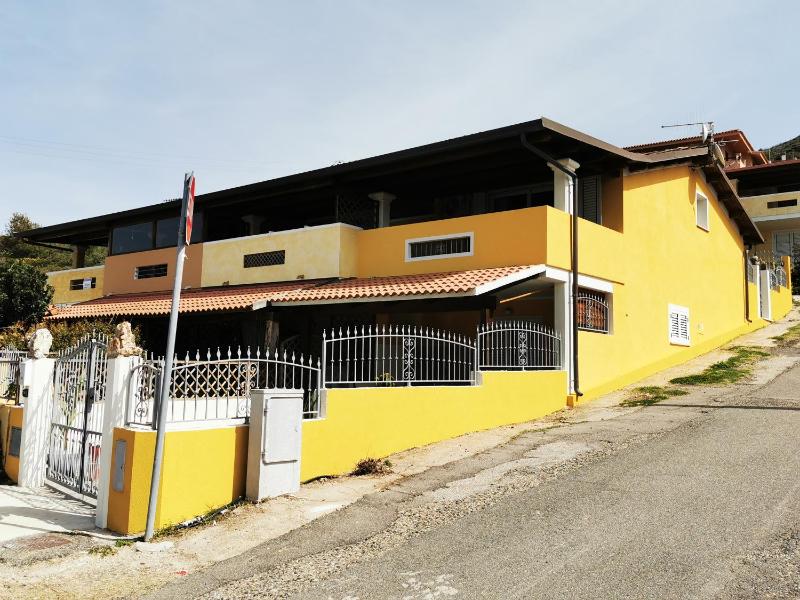 La Casa Di Angelo a Porto Alabe - Appartamenti Vista Mare