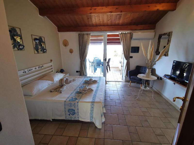 La Casa Di Angelo a Porto Alabe - Appartamenti Vista Mare