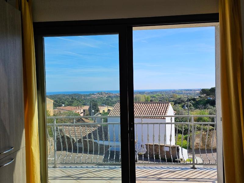 Giovanni's House a Budoni - Spettacolare vista mare