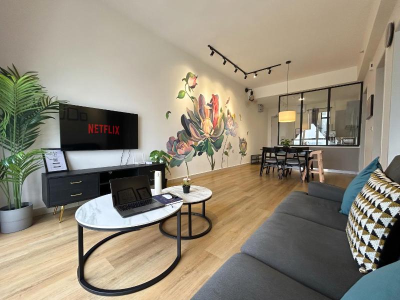 2R1B Highfloor Endlot Apartment at Trion KL, Near TRX City Centre & MRT, EV-parking lot — отель с удобным расположением в Куала-Лумпуре
