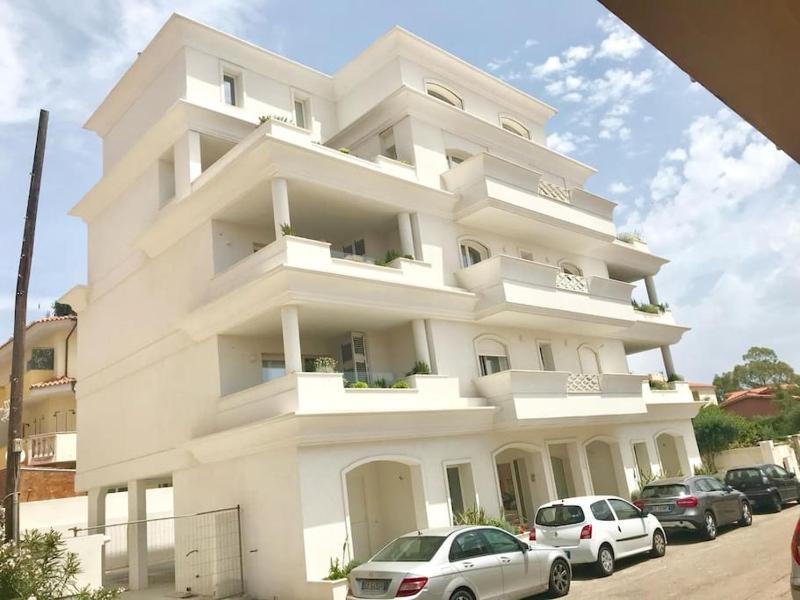 Residenza Bramante a Olbia - Elegante apt con terrazza