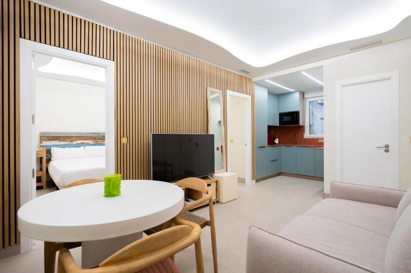 Apartamento exclusivo en el retiro METRO IBIZA — отель с удобным расположением в Мадриде