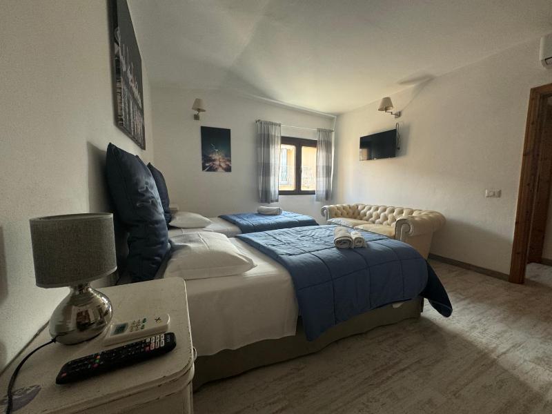 PM 1 Via Armando Diaz a Olbia - Elegante Guest House