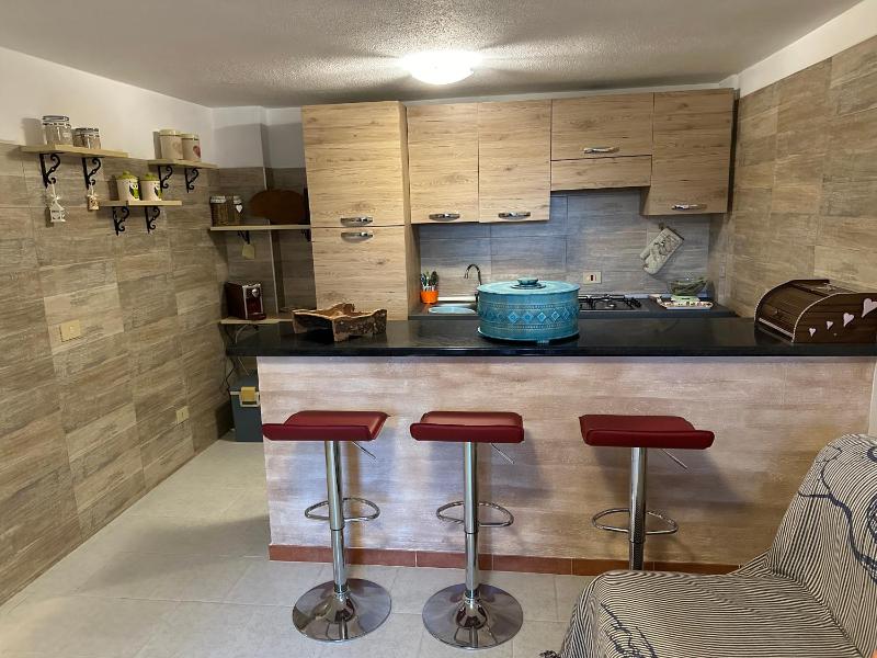 Comfort House a Olbia - Spazioso appartamento con balcone