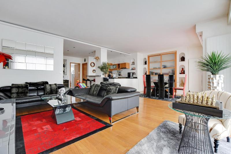 Paris - Appartement Elegant 16eme — комфортный отель в Париже