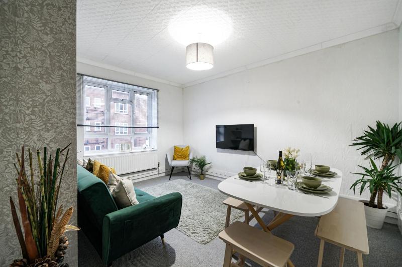 Two Bed Nelson — отель с удобным расположением в Лондоне