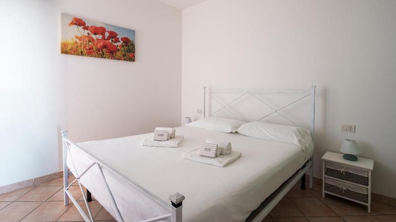 Il Vialetto Verde a Olbia - Tranquillo appartamento con piscina