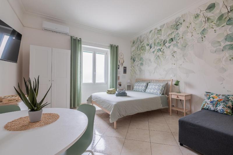 San Giovanni Dream House — отель с удобным расположением в Риме