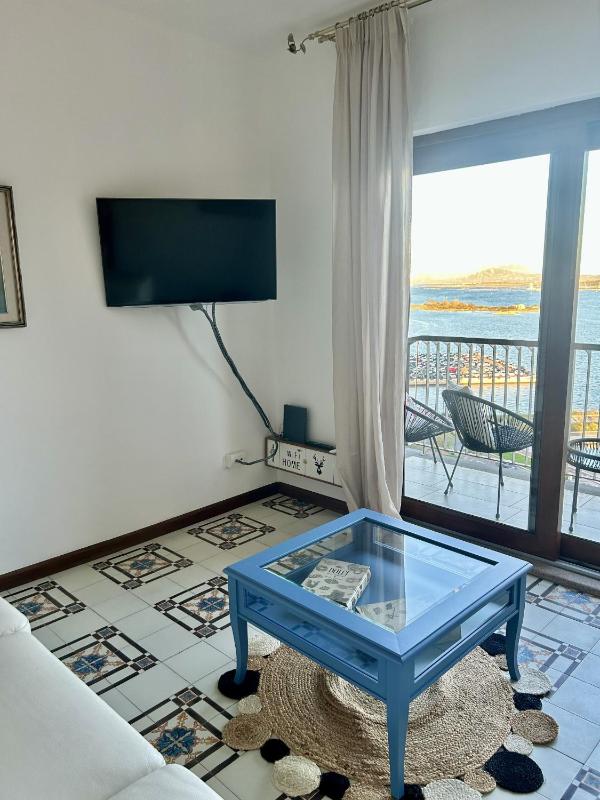 Mv Home a Olbia - Spazioso appartamento con terrazza centrale
