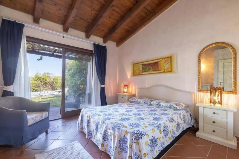 Villa Oleandri a Stintino - Lussuosa villa con piscina