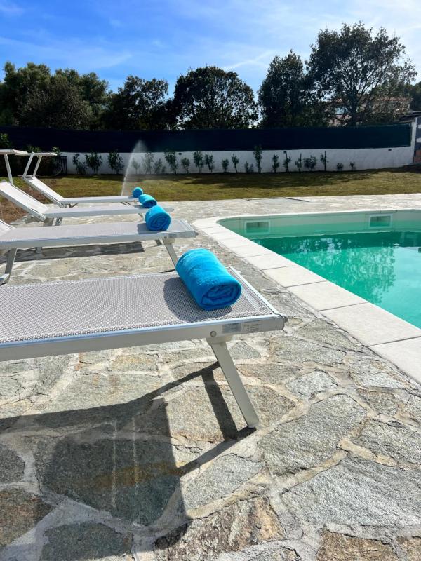 Casa EDERA a Olbia - Rilassante villa con piscina