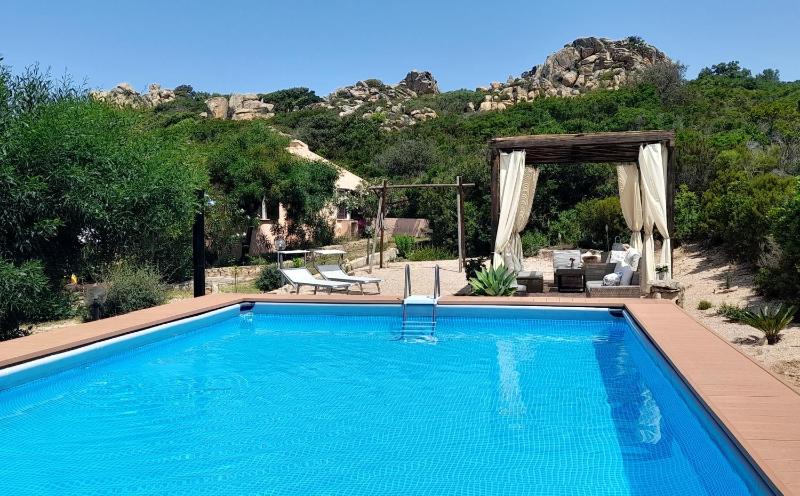 Casa Mare a Costa Paradiso - Incantevole Villa con Piscina