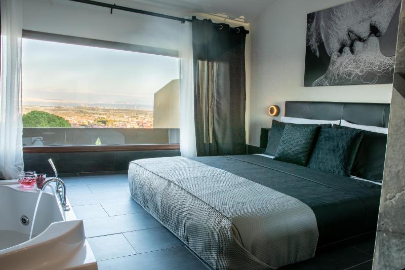 Suite 115 a Capoterra - Lussuoso Appartamento Vista Mare