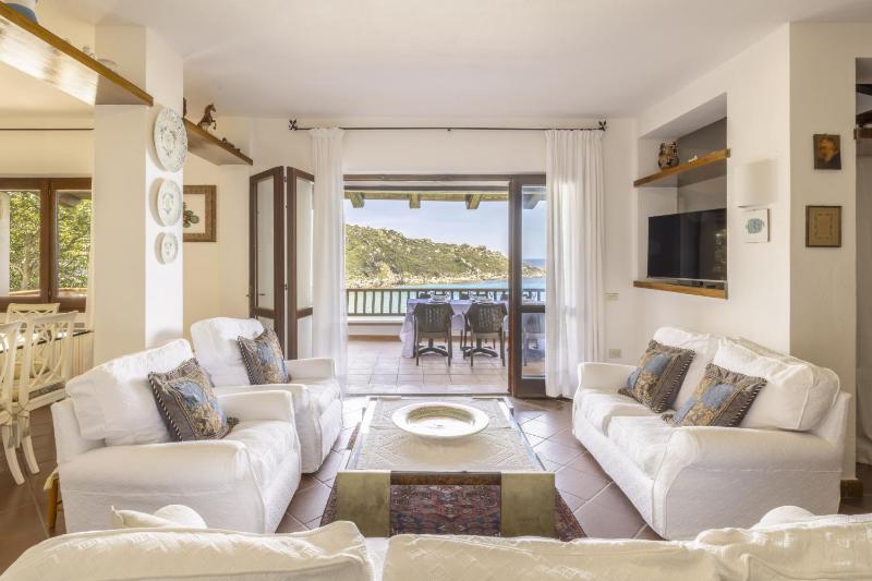 Villa la terrazza a Santa Teresa - Lusso fronte mare