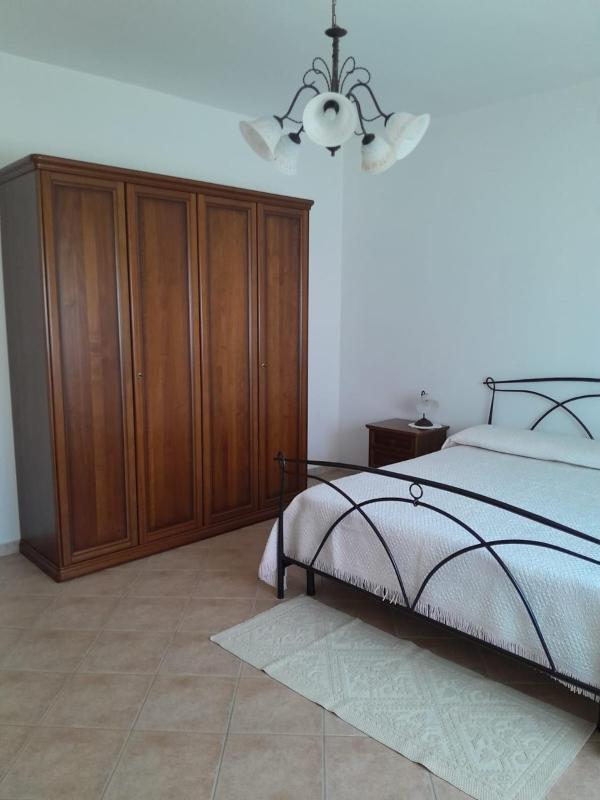 Casa Francesca a Olmedo - Spazioso appartamento con giardino