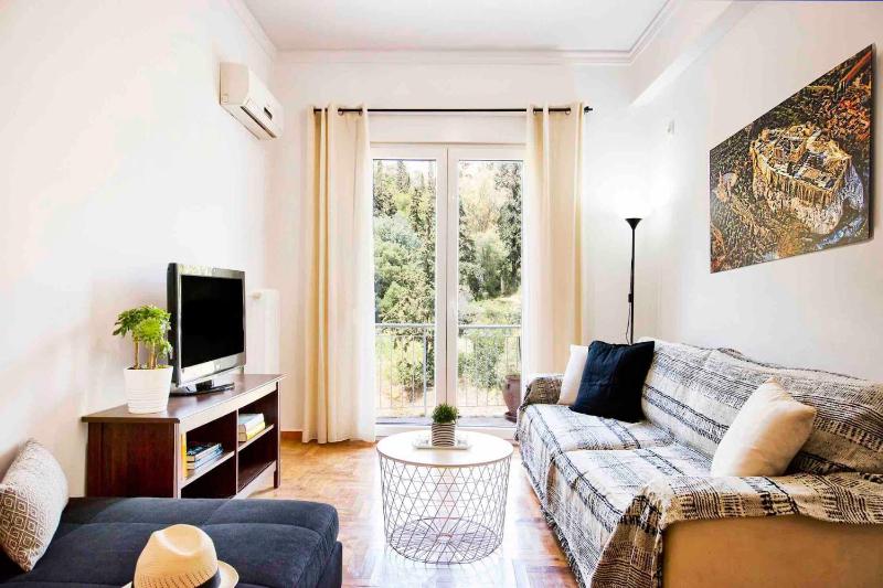 Unique views of Filopapou hill in Acropolis Area! — отель в Афины, Греция