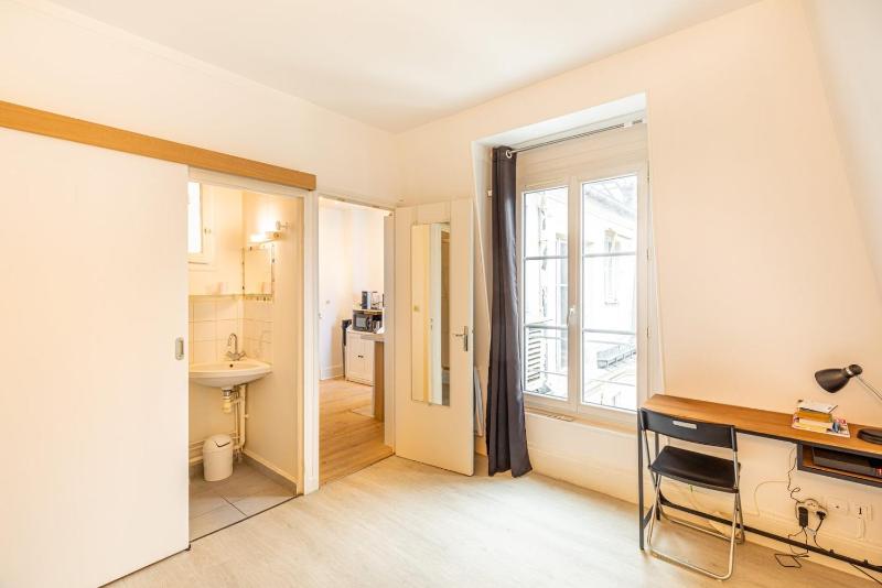 GuestReady - Joli studio cosy dans le 17eme Arr. — отель в Париже, Франция
