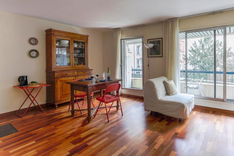 Цены на GuestReady - Studio au Parc des Buttes-Chaumont в Париже