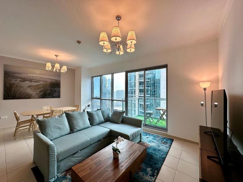 Lux BnB I The Residences I Sky Line Views — забронировать отель в Дубае