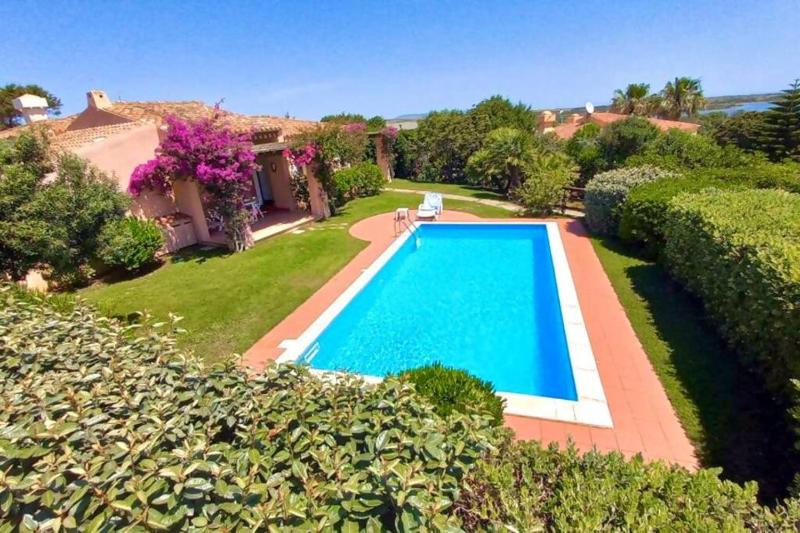 Villa Sole a Stintino - Lussuosa villa con piscina