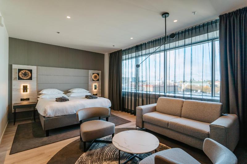 Tallink City Hotel — отель с удобствами в таллине