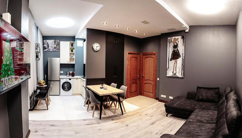 Riga Central Apartments - Skolas str. parking nearby — отель с удобным расположением в риге