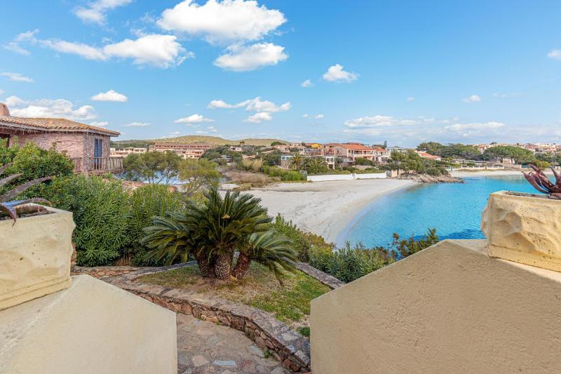 Villa Oleandri a Golfo Aranci - Oasi sulla spiaggia