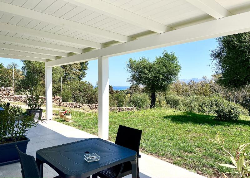 Sole Matto Rooms a Olbia - B&B con Vista Mare Mozzafiato