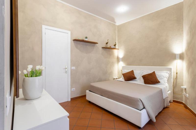 Rita Apartment in Trastevere — забронировать отель в Риме