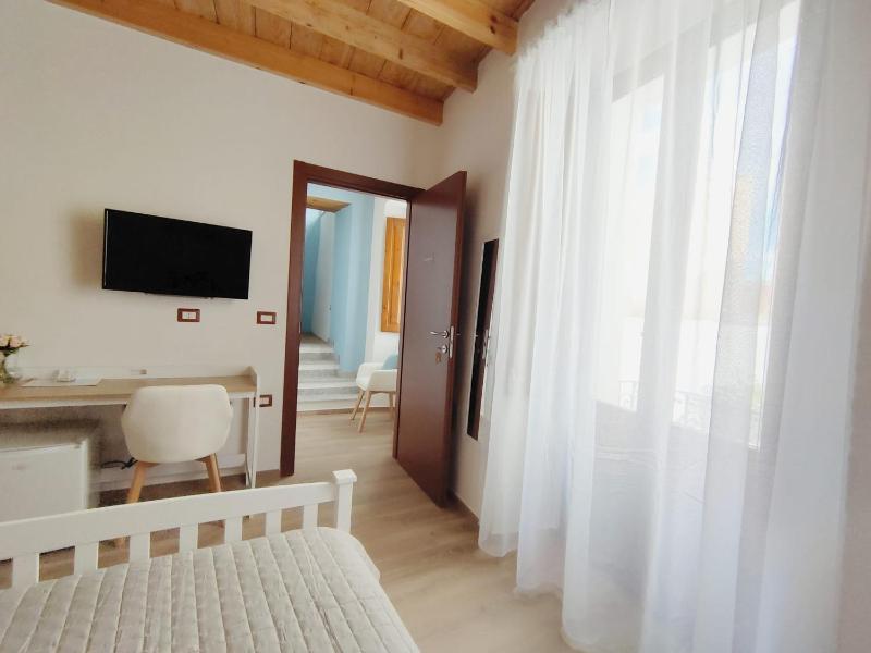 Donna Raffaela a Tertenìa - Elegante B&B vista giardino